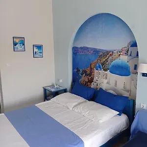 Apartament Victoria's Blue, Siviri